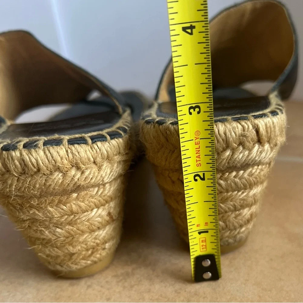 Andre Assous Women’s US 9 Addie Sandal Size 40 Thong Wedge Espadrille Shoe